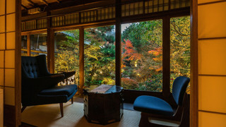 トラディショナル スイート 専用バスルーム 1 階