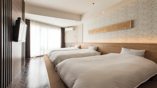 デラックストリプル (禁煙)