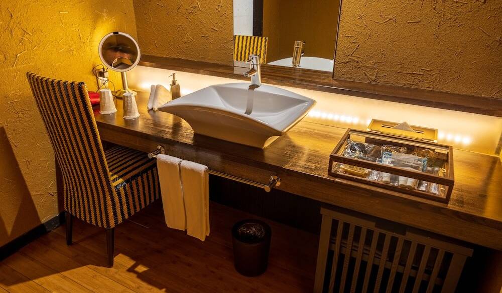 お部屋で再び温泉を満喫
かぐや姫気分にひたろう / 2