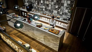 デラックス ルーム キングベッド 1 台 (Miyabi Club Floor)