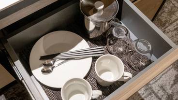 客室の食器一例 / 14