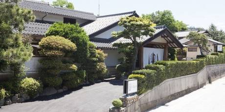 温泉ゲストハウス翠鳩の巣