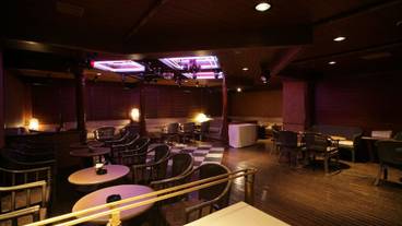 カラオケ ルーム / 7