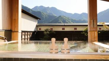 Open-air bath / 21