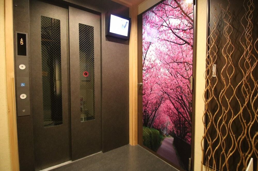 内部エントランス