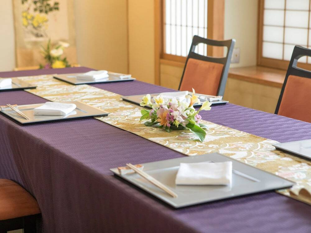 レストラン