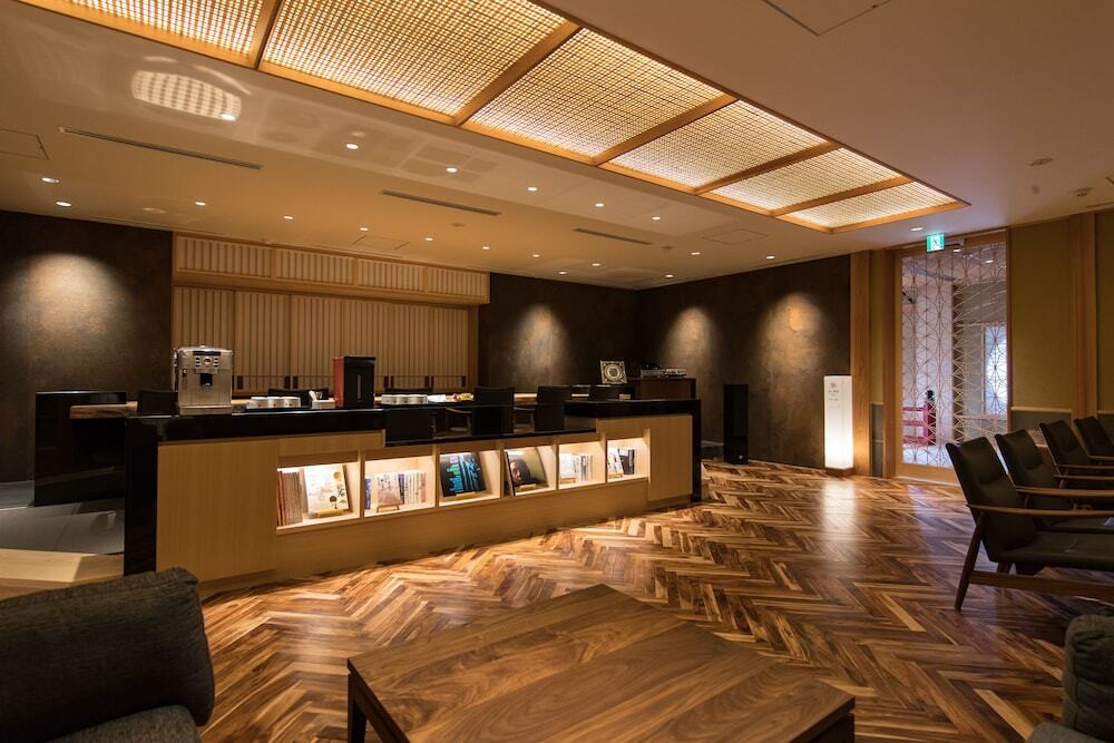 ラウンジ藤五郎