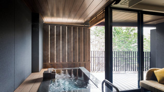 リバーフロント 洋室 露天風呂付き 禁煙