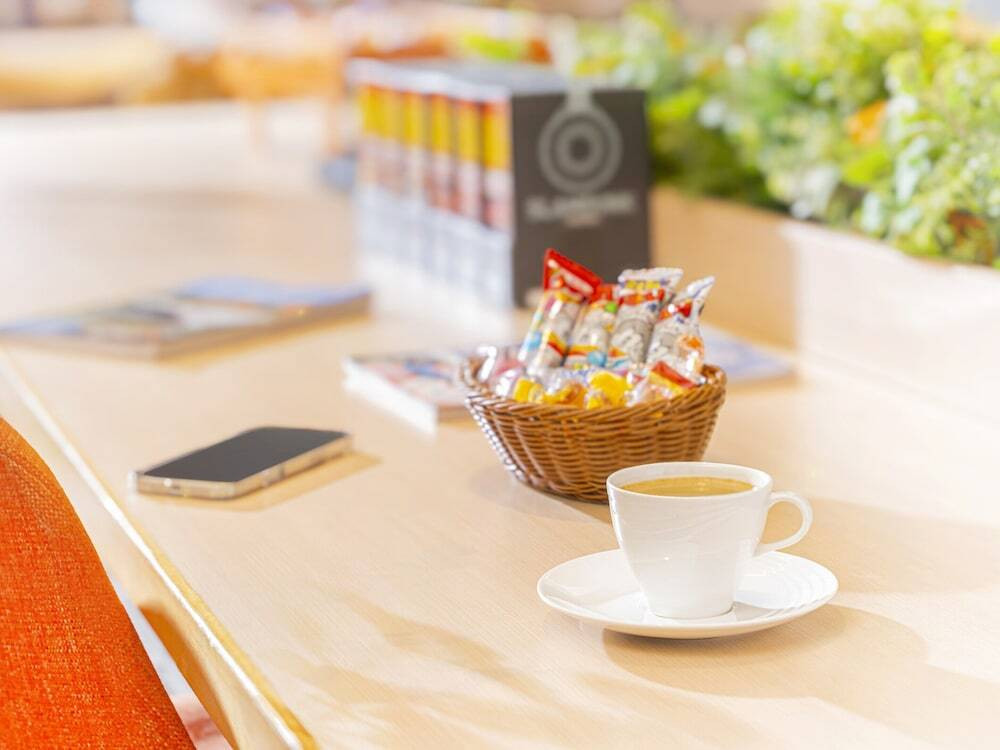 ラウンジ