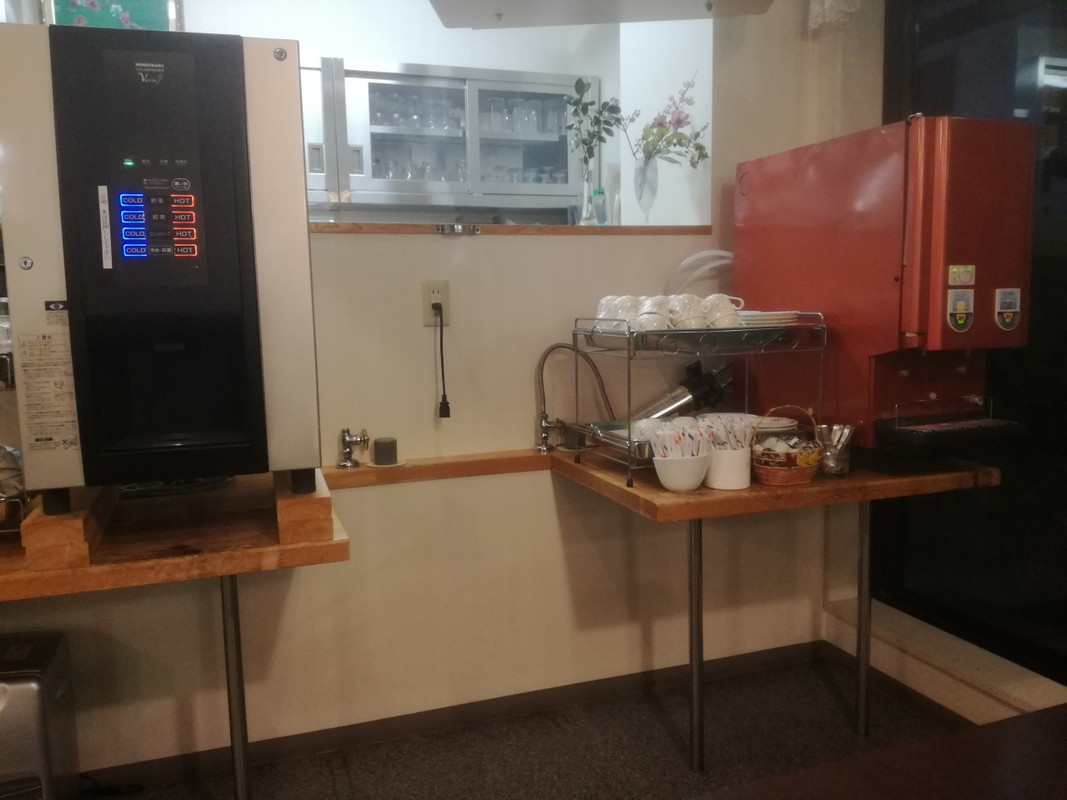 朝夕共通のドリンクバー