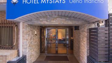 施設の入り口 / 11