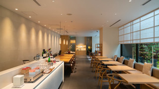 ラグジュアリーフロア ツイン 禁煙 クラブラウンジアクセス (ベッド幅120cm 23平米)