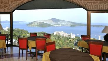 レストラン 花鳥 / 1