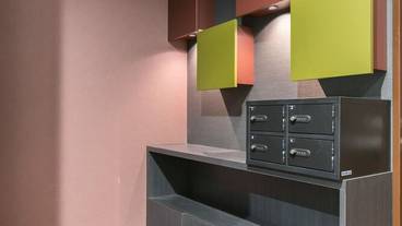 ロビー応接スペース / 3