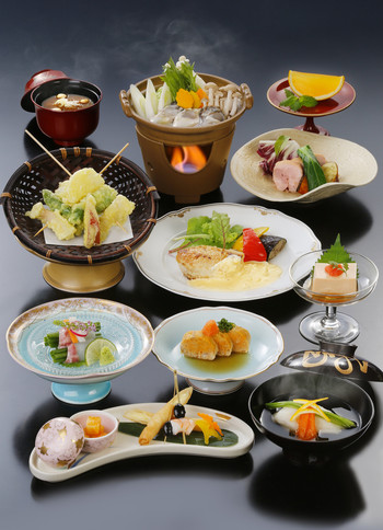 会席料理で美食を満喫して3499619