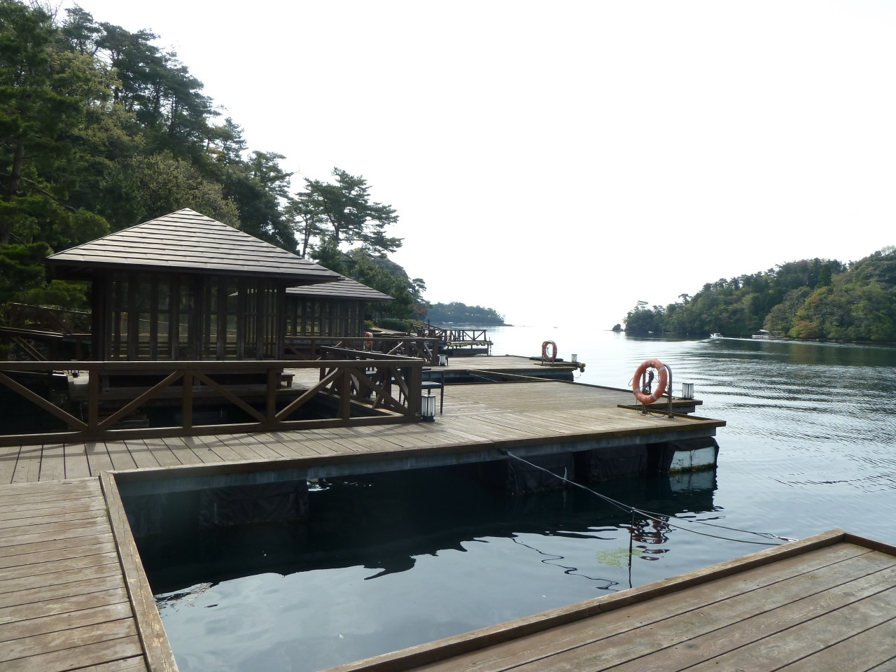 温泉・カニ料理・景色・釣り…百の楽しみがあるお宿3361593