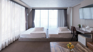 スーペリアロフトルーム ダブルベッド2台