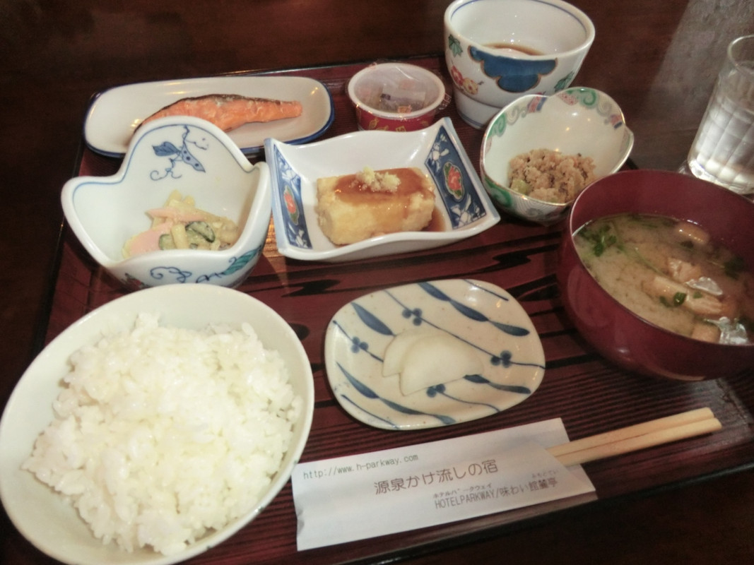 朝食の一例です。