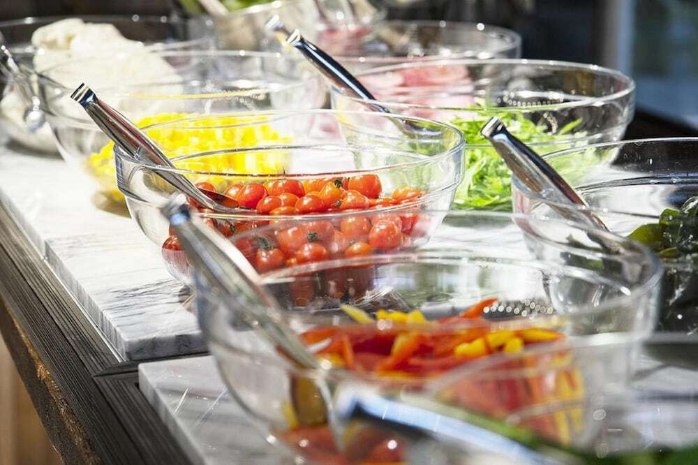 朝食ビュッフェ