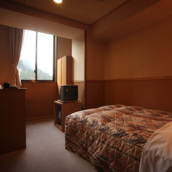 秘境の湯をリーズナブルに楽しめる温泉宿4010184