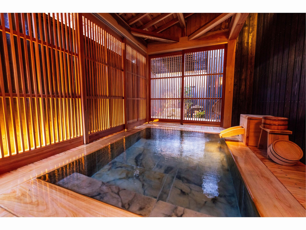 貸切露天風呂 阿吽の湯(1)