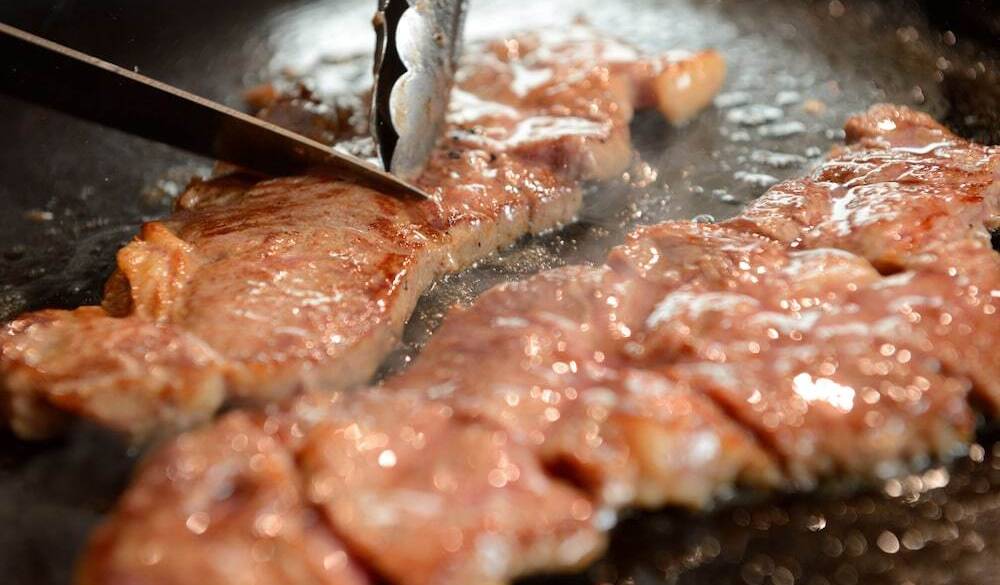 夕食バイキング一例 ステーキ / 3