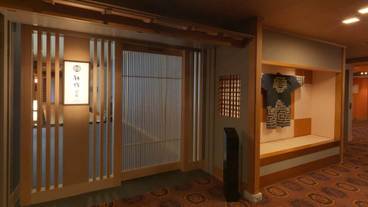 別館専用の入り口 / 5