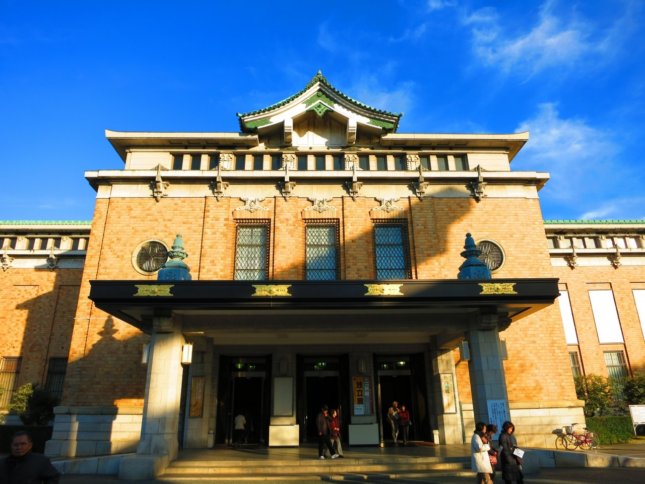 アート鑑賞に便利な周辺ホテルに泊まってゆったり過ごそう♩3651056