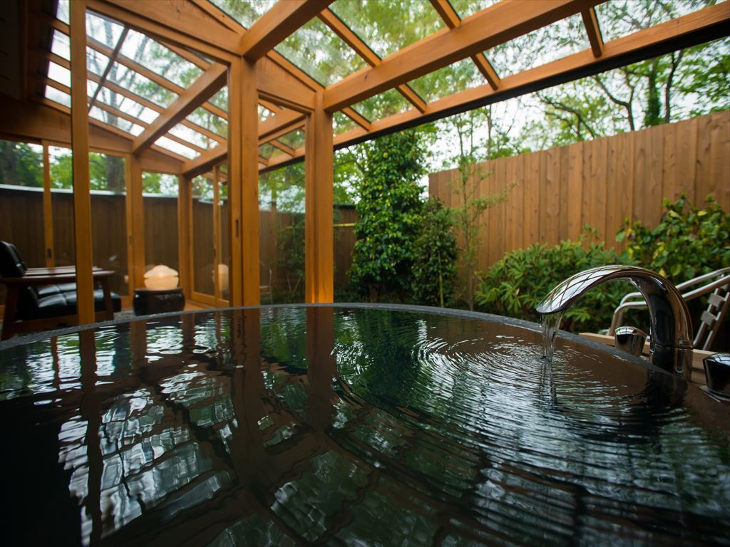 温泉露天風呂付き客室でプライベート湯あみ4276362