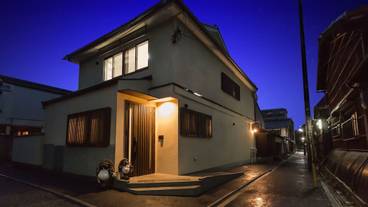 施設の入り口 / 4