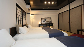 スーペリア和室 (シングルベッド3台)