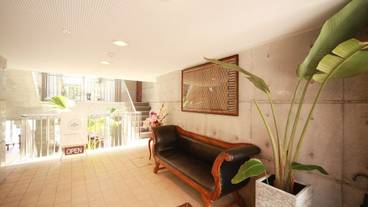 エントランス② / 2