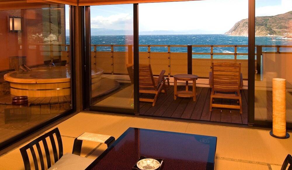 贅の二間和室 / 2