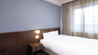 ダブルルーム　禁煙　（16㎡）