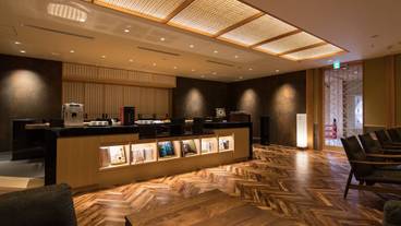 ラウンジ藤五郎 / 1