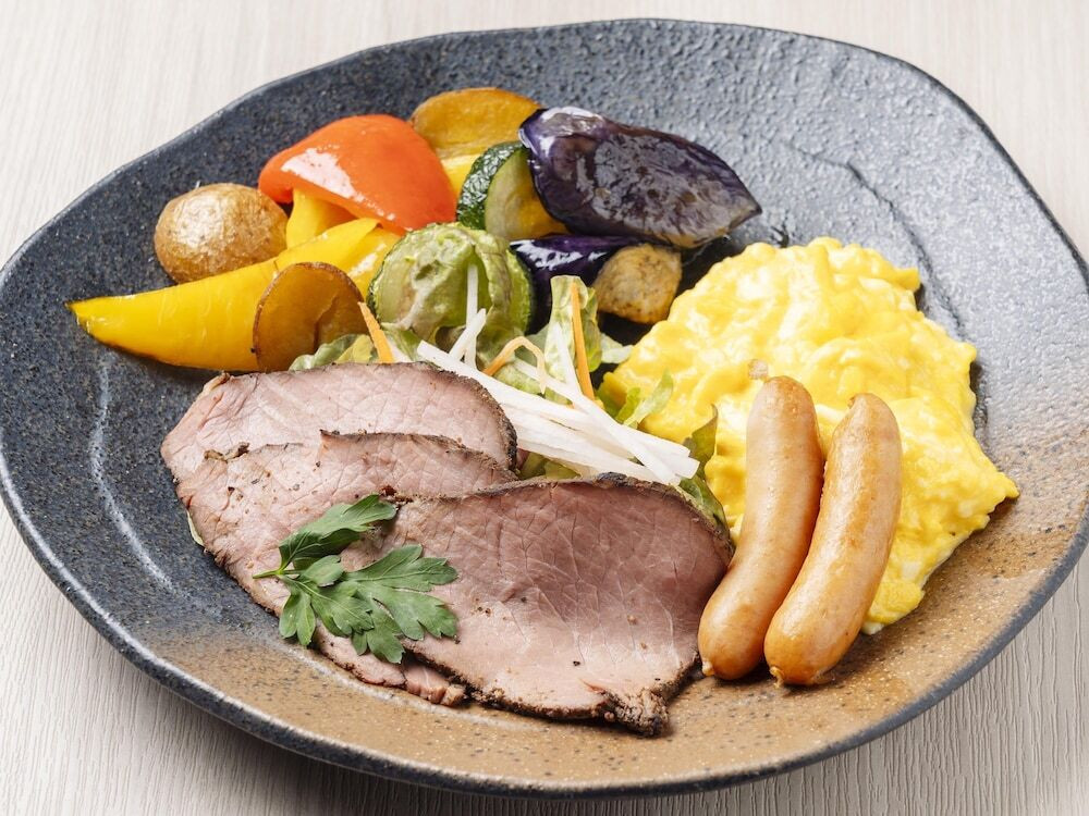 朝食