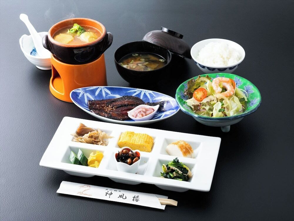 朝食