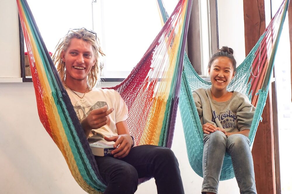 ロビーラウンジ