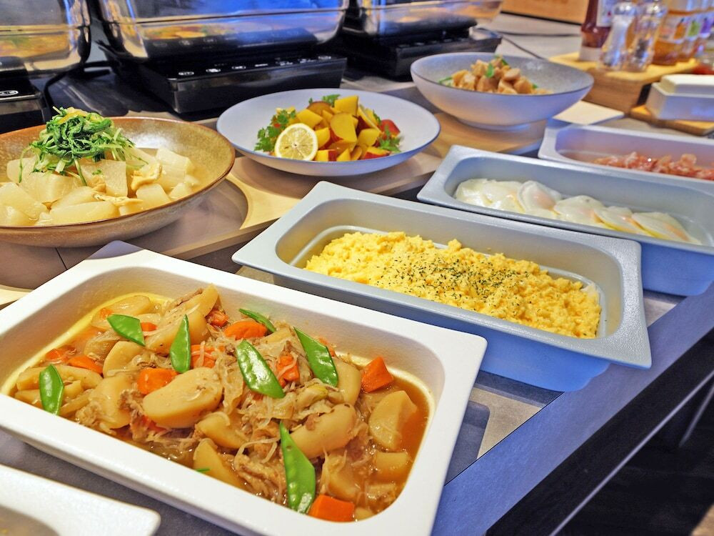 朝食