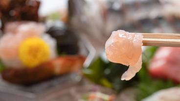 食事・飲み物 / 4