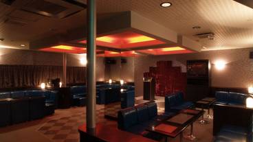 カラオケ ルーム / 3