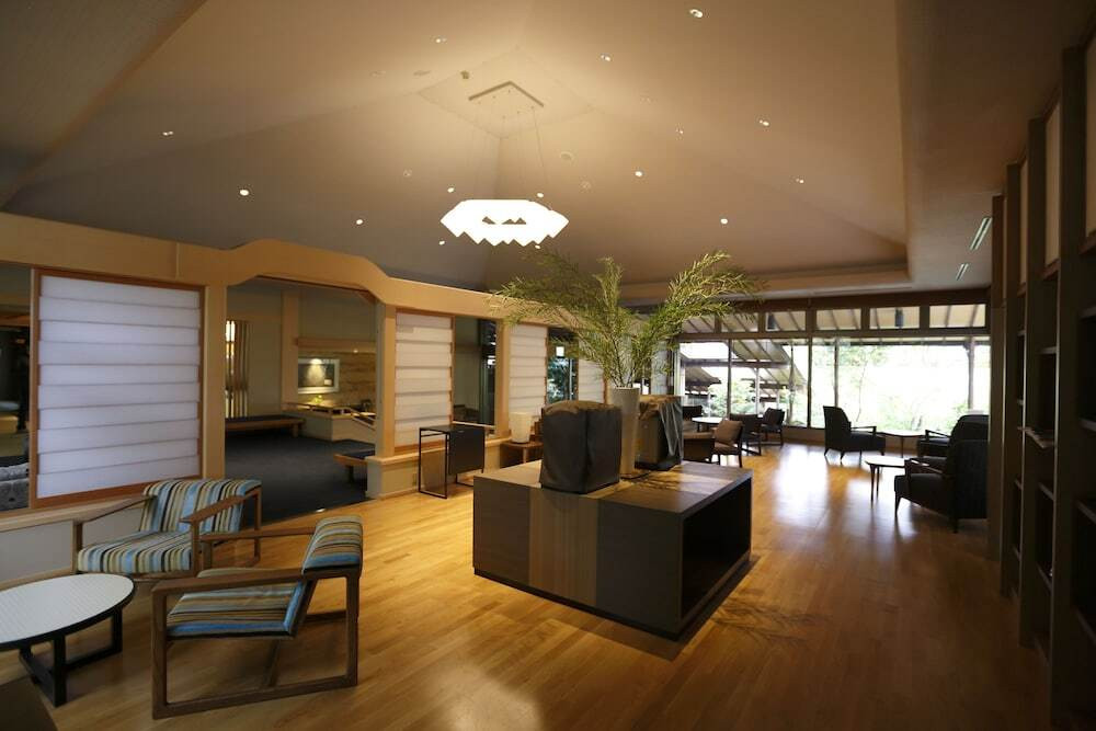 温泉に岩盤浴、足湯も…身も心も癒される高級旅館3392564