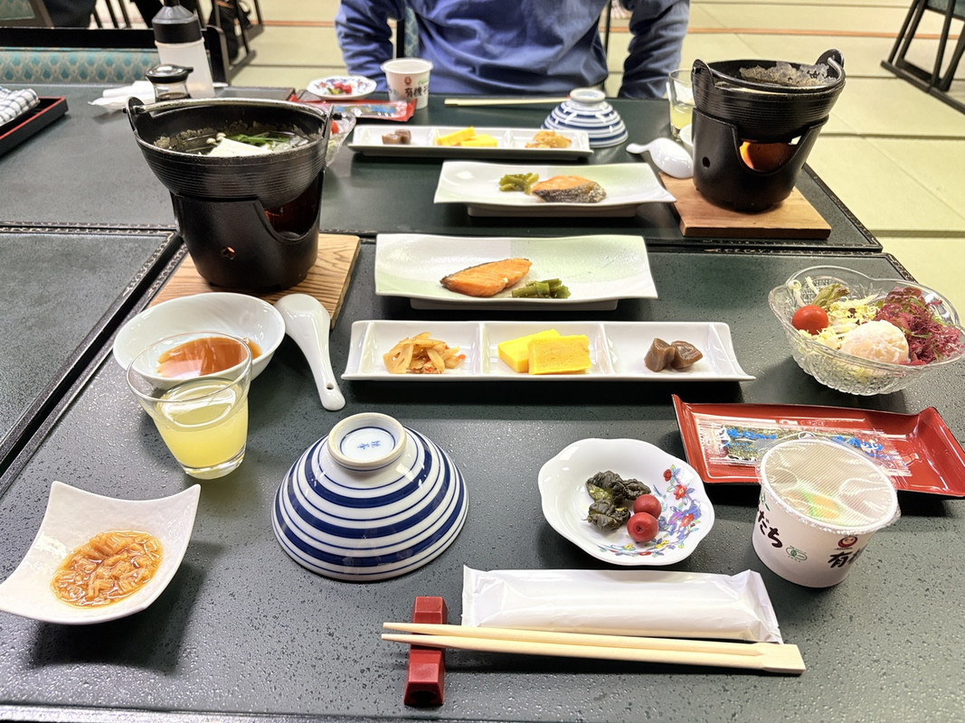 朝食