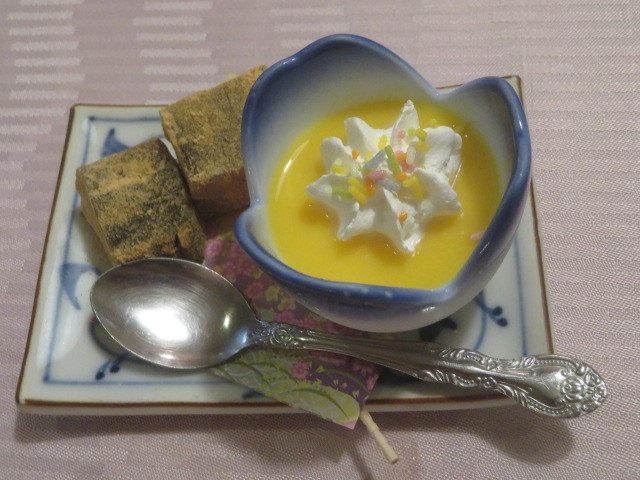 夕食のデザートです