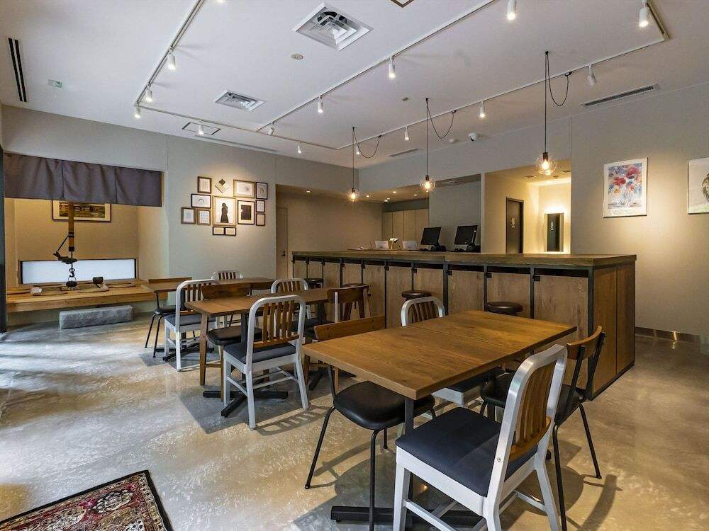 ロビーラウンジ