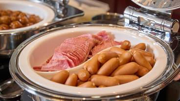 朝食ビュッフェ / 3