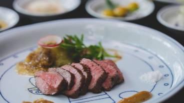 神戸ビーフ但馬玄の藁火焼き / 2