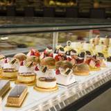 ケーキ類も充実 / 4