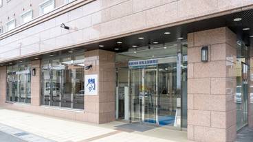 施設の入り口 / 8