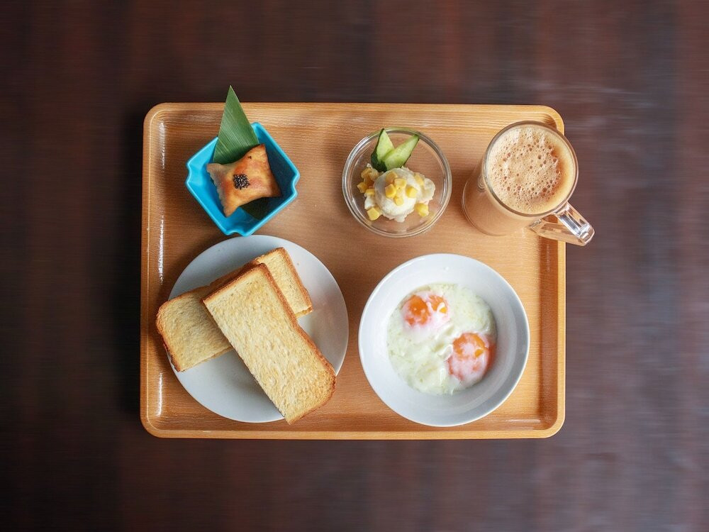 朝食